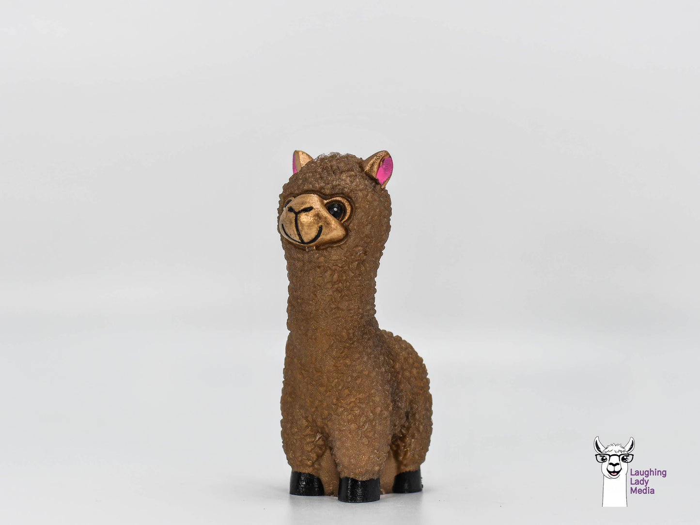 Handmade Gold Llama Cute Epoxy Resin Alpaca for Décor